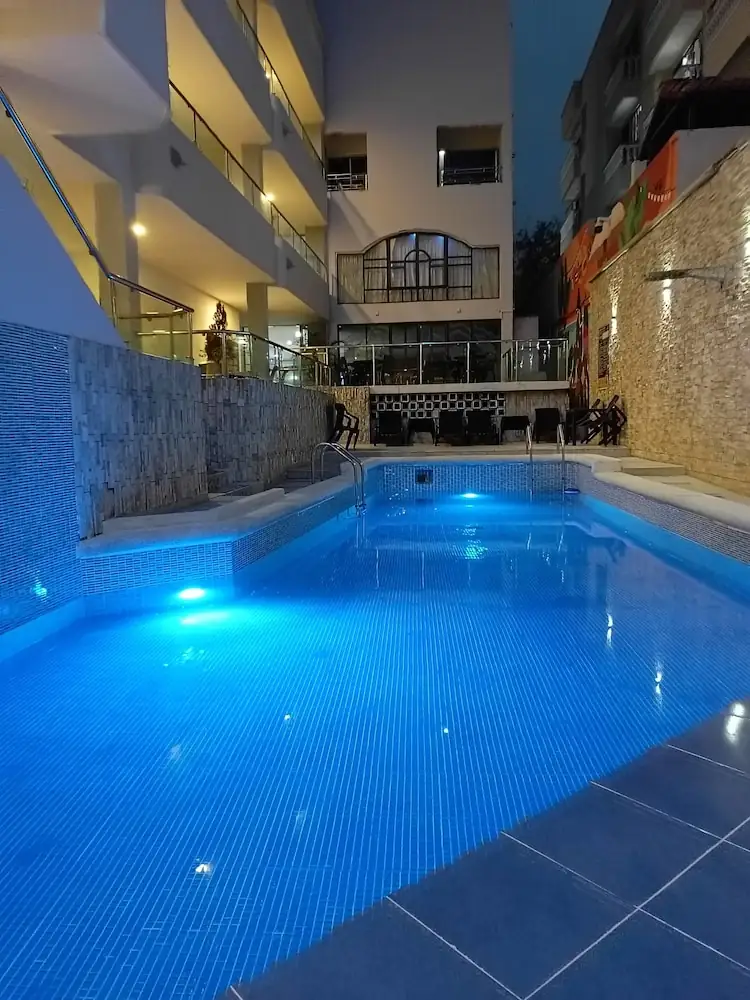 Hotel Dorado BAQ, Barranquilla, photograph 1 of 62