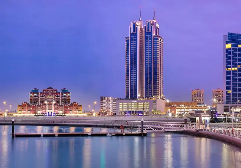 Hilton Bahrain City Centre Hotel & Residences, Manama, photograph 1 of 91