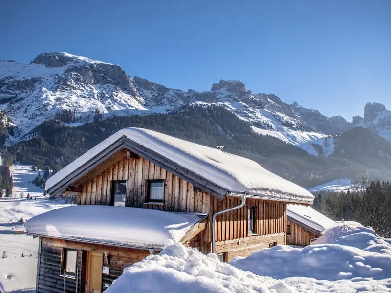 Chalet in Dachstein West With Shared Pool