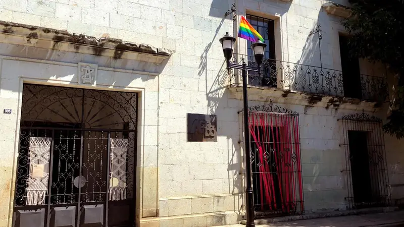Agrado Guest House