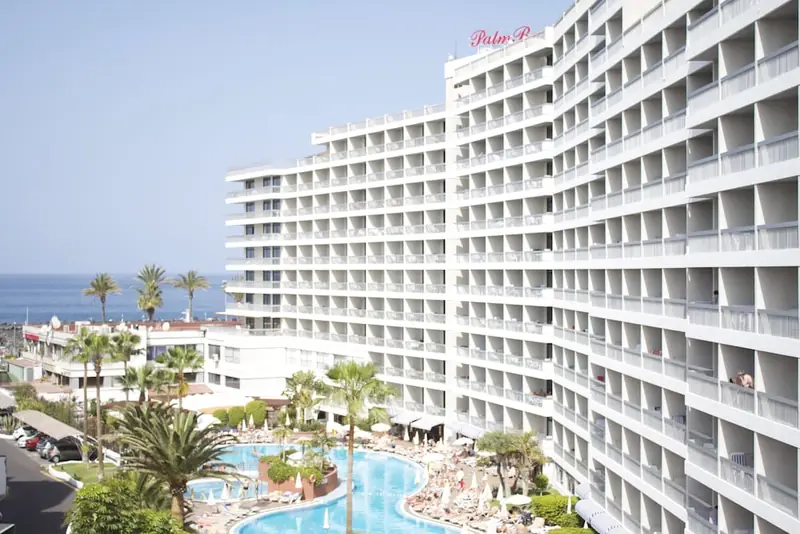 Ona Palm Beach