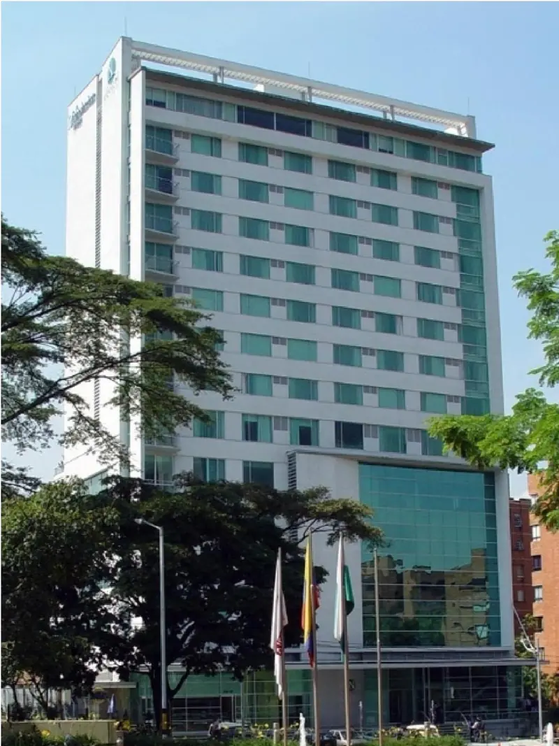 Novelty Suites Hotel - Oviedo Mall, Medellín, photograph 1 of 81