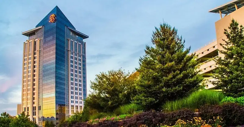 The Tower at Turning Stone Resort Casino, Verona, photograph 1 of 8