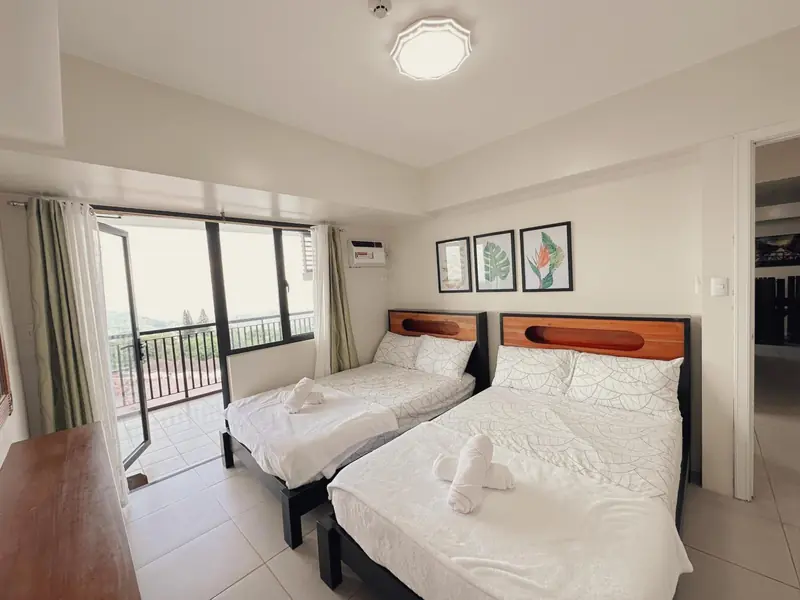 Tagaytay 2BR HUGE Balcony with TAAL View and Netflix, Tagaytay, photograph 1 of 48