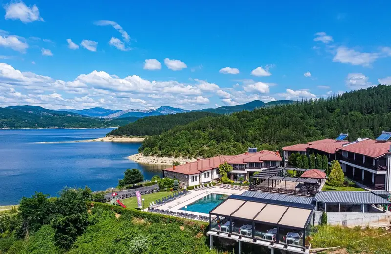 Rocca Resort