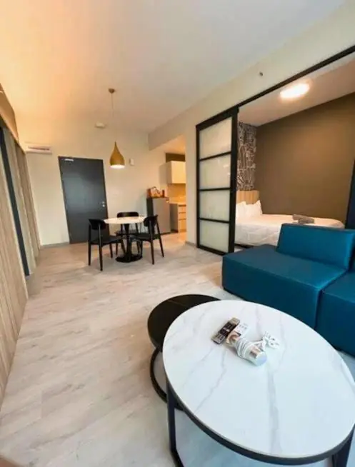 Jesselton Quay 高楼景 3分钟到Gaya街 码头步行五分钟 交通吃喝都方便 Jesselton Quay High-Floor 3min to Gaya Street 5min walk to Jesselton Point