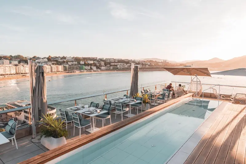 Lasala Plaza Hotel - Adults Only