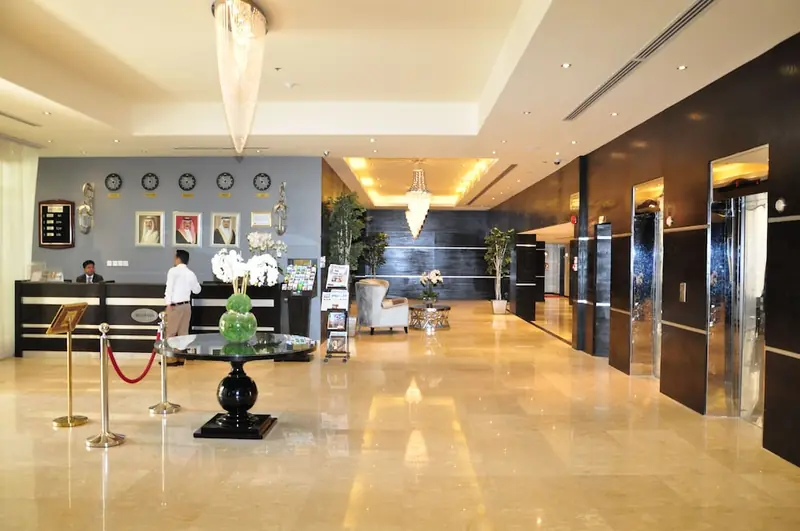 Al Manzil Hotel Bahrain, Manama, photograph 1 of 47