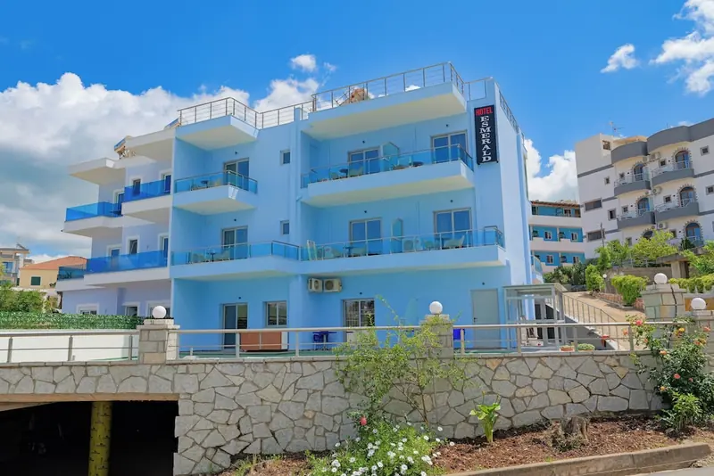 Esmerald Hotel