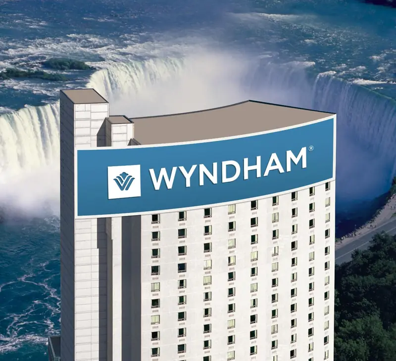 Wyndham Grand Fallsview Hotel