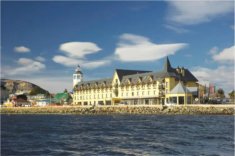 Hotel Costa Australis
