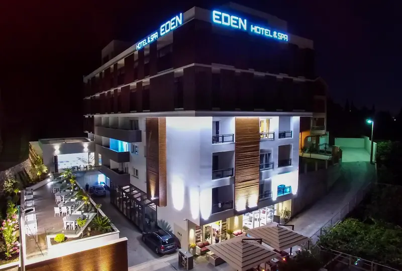 Hotel Eden, Mostar, photograph 1 of 95