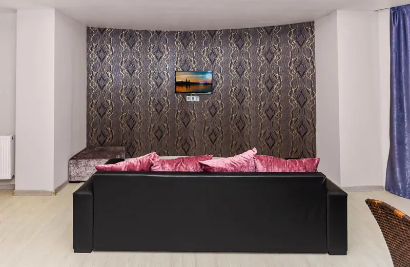 Diplomat Suites Hotel