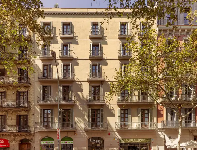 Líbere Barcelona Sant Antoni