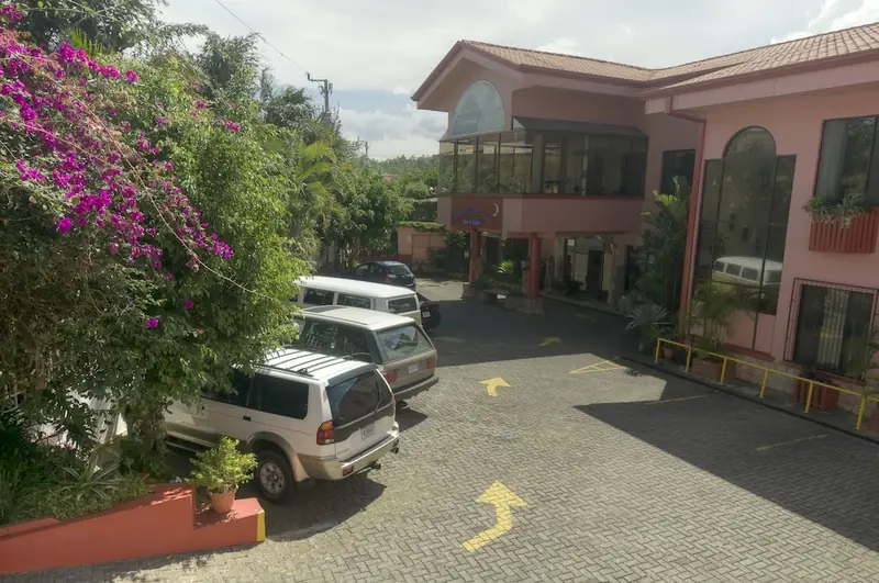 Adventure Inn