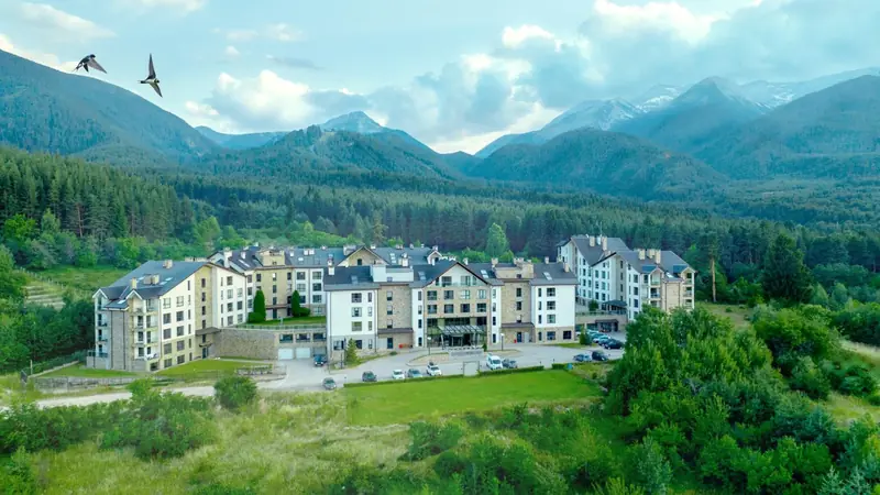 Saint George Palace Aparthotel