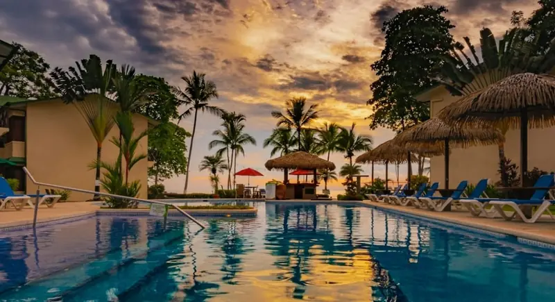 Hotel Club Del Mar