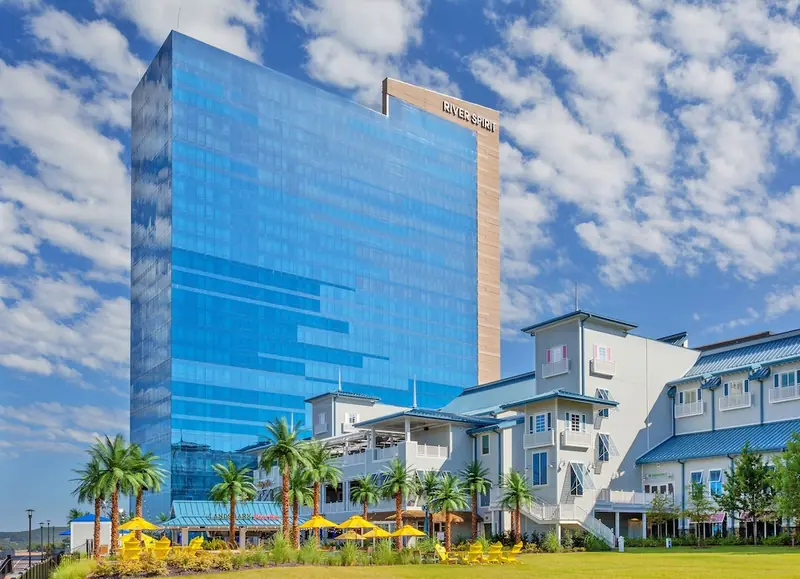 River Spirit Casino Resort