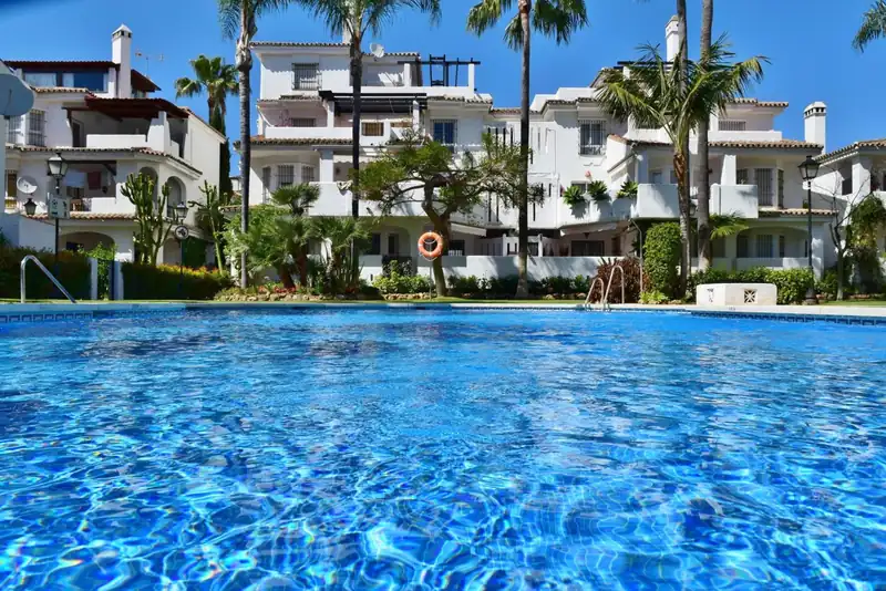 SERINAMAR- Los Naranjos de Marbella
